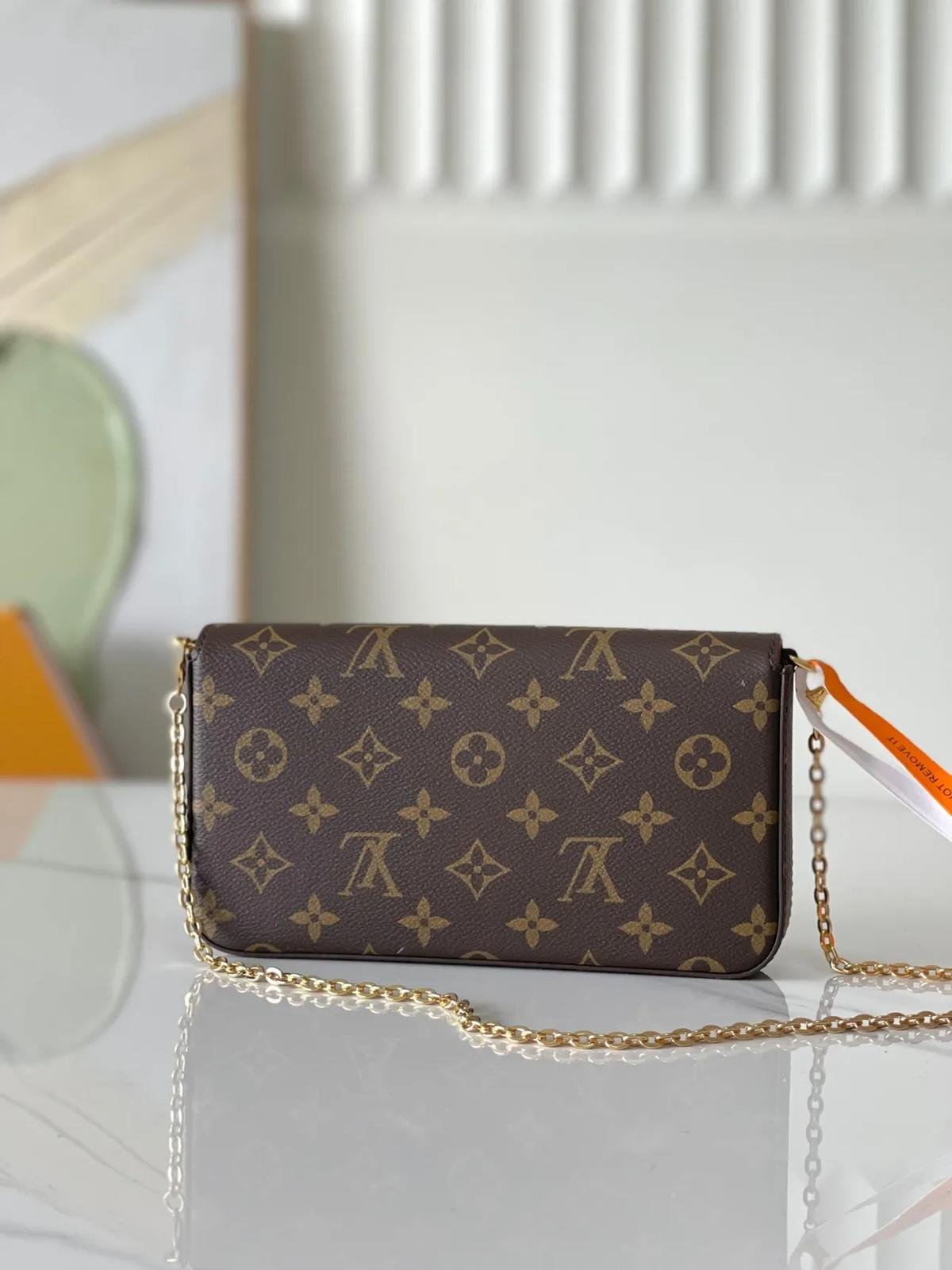 Bolso LV - Imagen 4