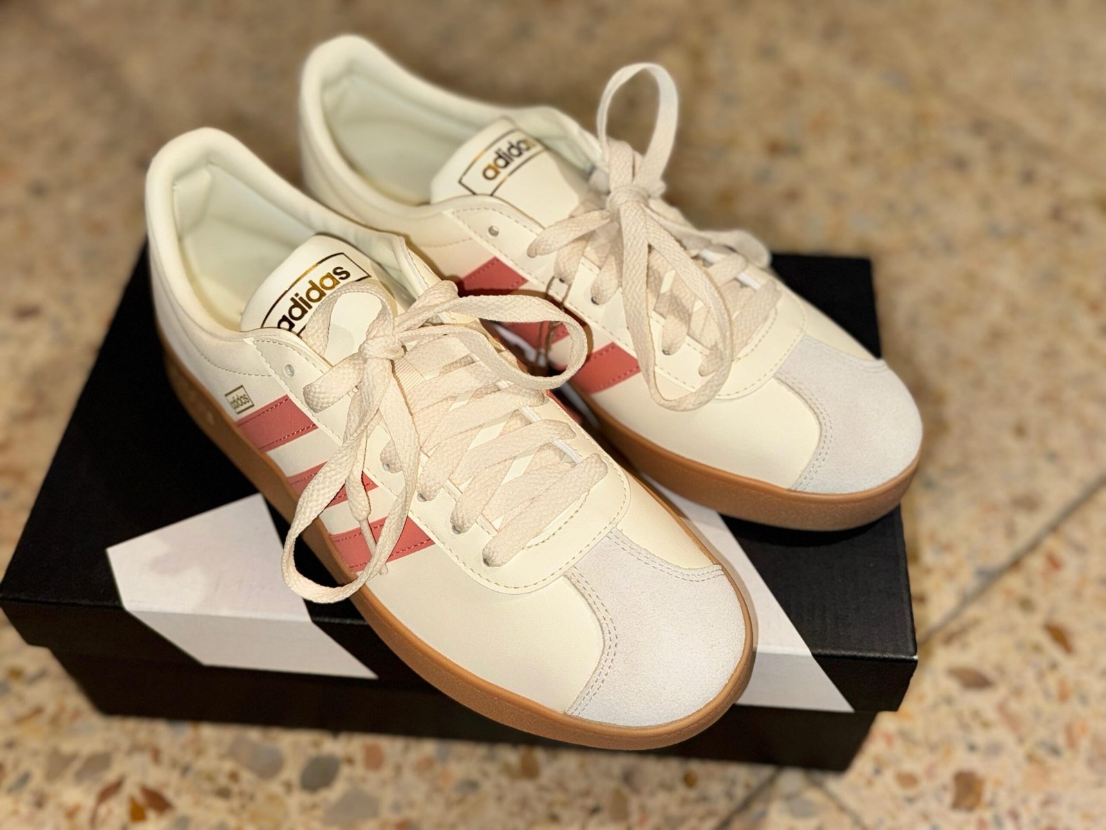 Zapatilla casual Adidas VL Court 3.0 - Imagen 2