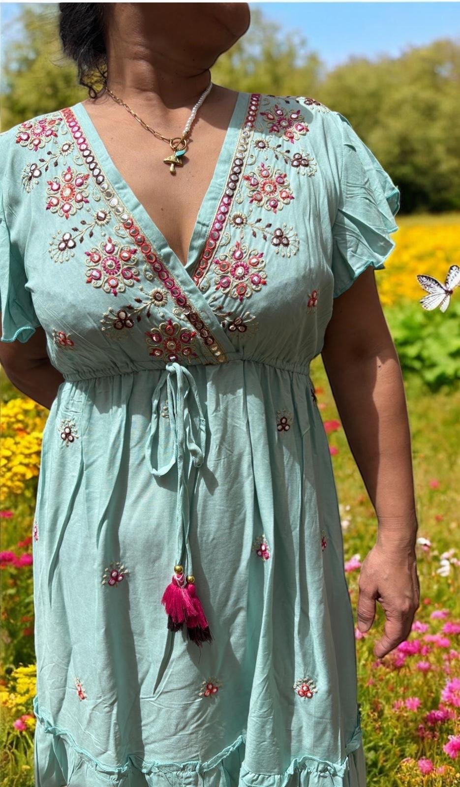Vestido casual bordado Esperanza - Imagen 2